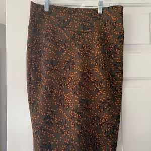LuLaRoe Cassie skirt